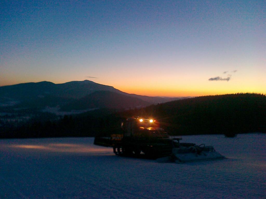 Koliba Ski Gruniky Sihelne Zewnętrze zdjęcie